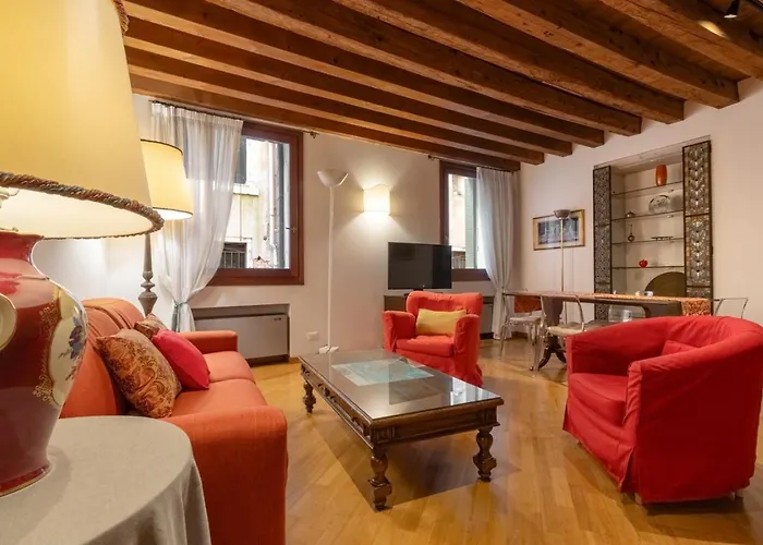 Fenice Charme Canal View *